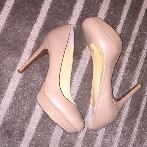 Gianni Bini pumps. Size 9.